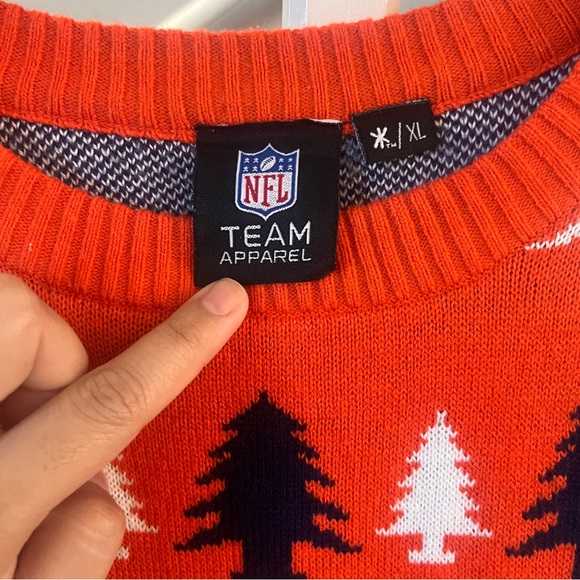 NFL Team Apparel Denver Broncos Christmas Sweater XL Men/Woman - Picture 2 of 7